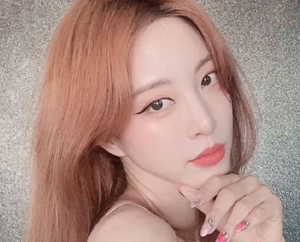 한예슬, 민소매로 드러낸 볼륨감