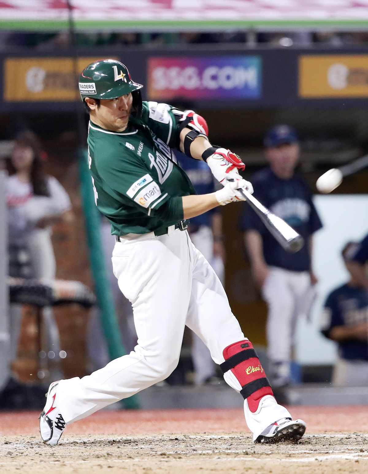 또 최초를 향해…SSG 최정, 10시즌 연속 20홈런까지 ‘-2’