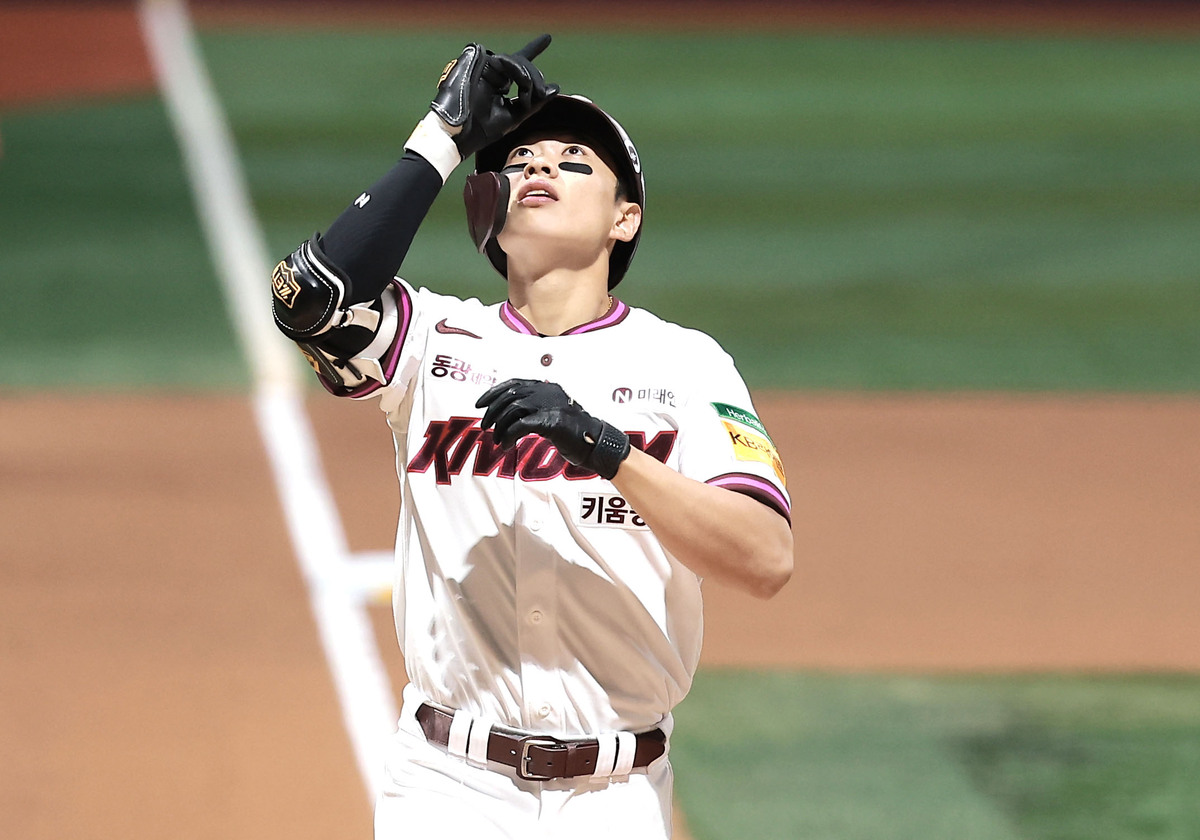 키움 송성문, 2025 신한 SOL뱅크 KBO 리그  8월 월간 MVP 선정