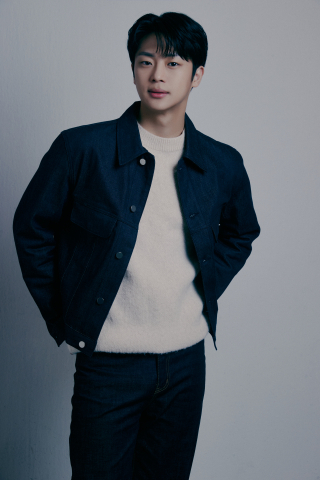 [내야외야] LG, 주중 홈경기서 승리기원 시구 진행…이신영&가온 뜬다