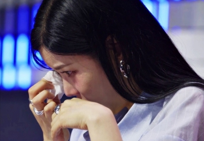 린, 이수와 이혼 한 달 만에 눈물…“사랑으로 모든 비난 이길 수 없다”