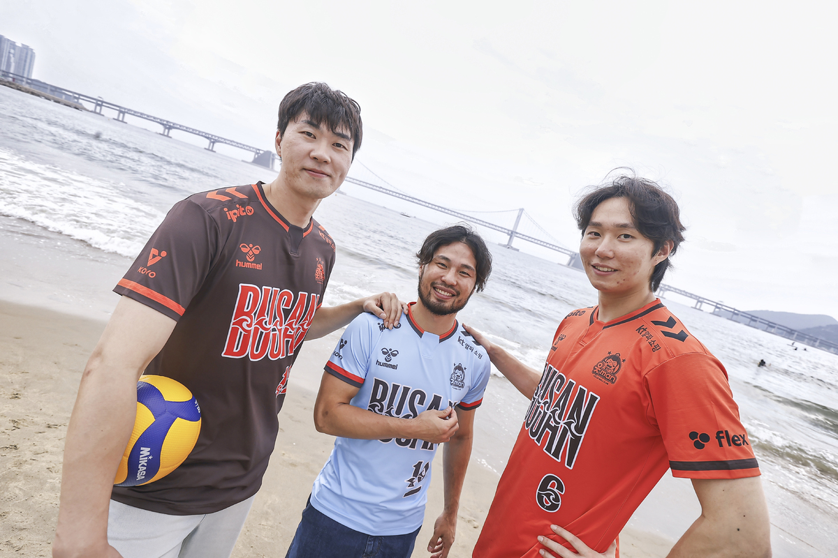 OK저축은행, 부산과 성공적 동행 시작 알리는 새 시즌 유니폼 공개