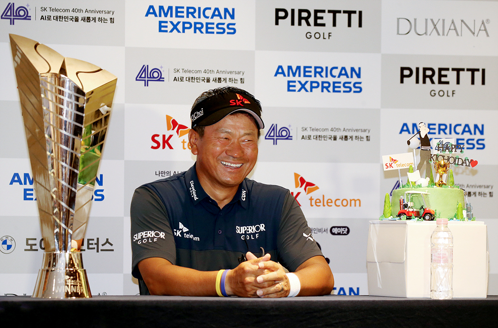 KPGA에 울릴 ‘탱크’의 굉음… 최경주 인비테이셔널 나서는 최경주, 최고령 우승에 재차 도전장