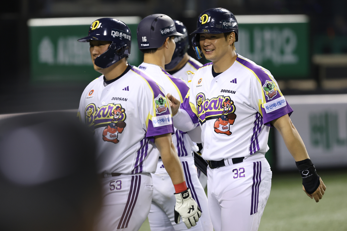 김재환-양석환 연속 아치… 두산, KBO 역대 4번째 4200HR 이정표