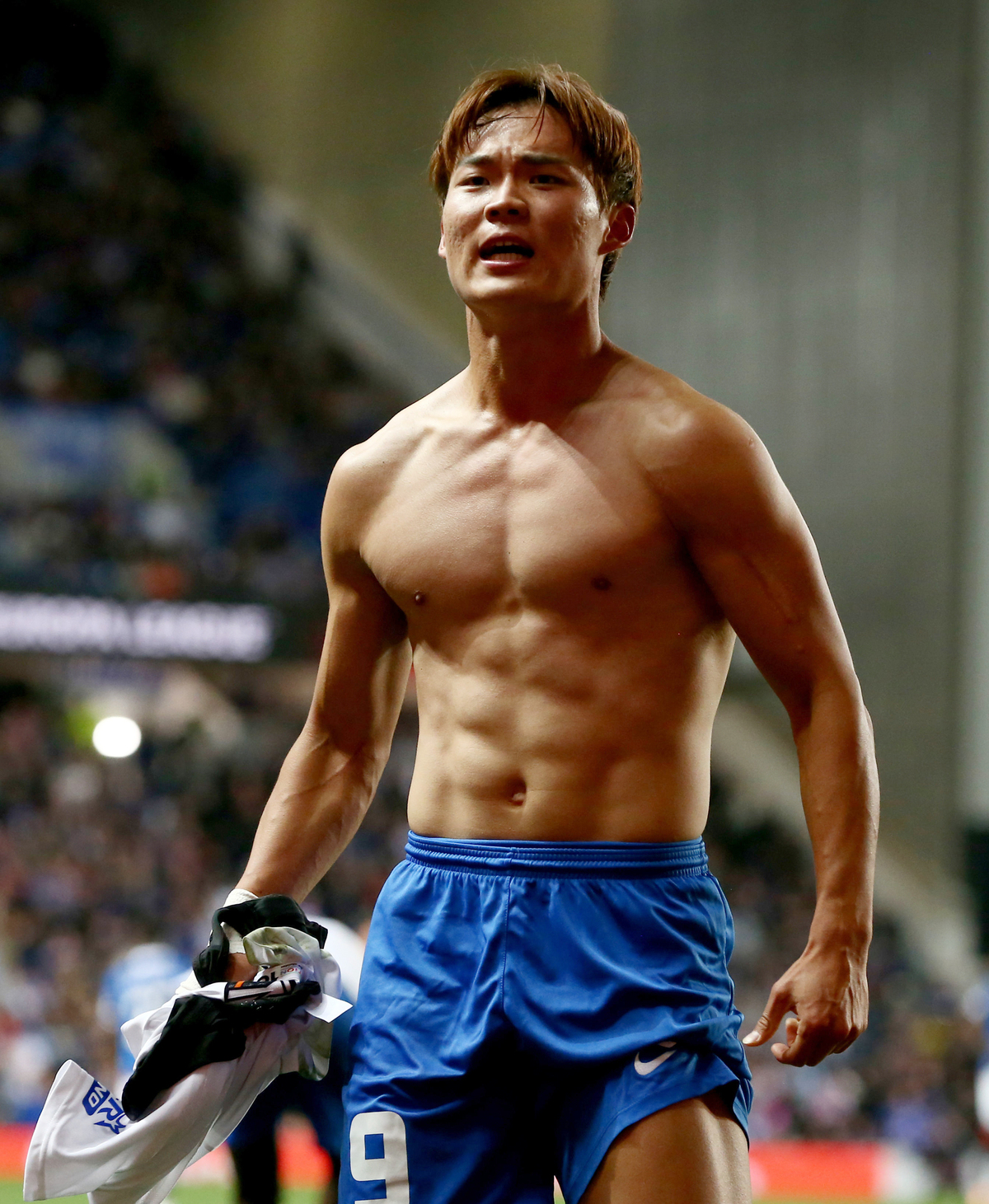 ‘기쁨의 세레머니’ 오현규, PK 실축 딛고 결승골… UEL 승리 견인