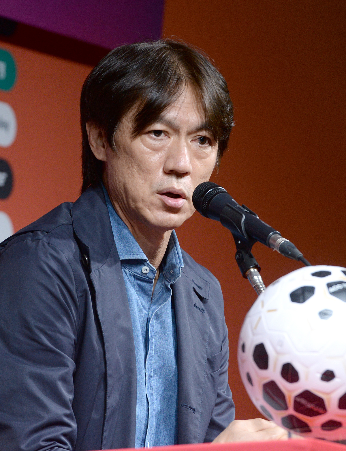 [SW현장] 계속되는 손흥민 주장 체제… 홍명보 감독과 호흡 단단해진다