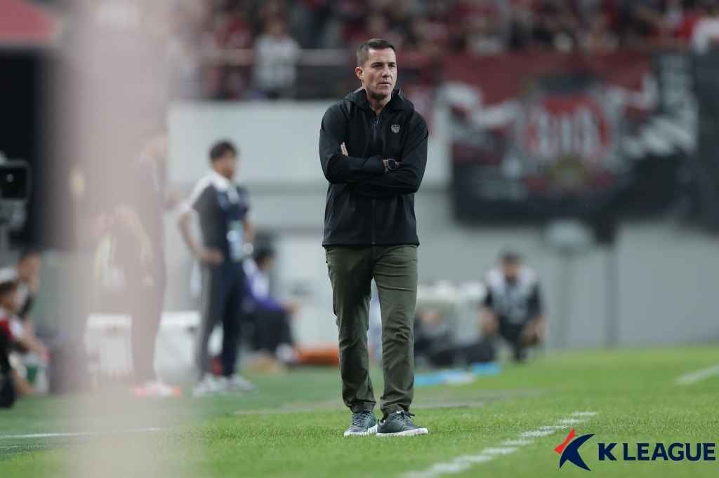 완패한 부리람 감독 “FC서울이 영리했다”