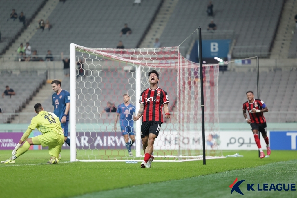 선제포로 분위기 바꾼 FC서울 최준 “ACLE 재미있을 것 같았죠”