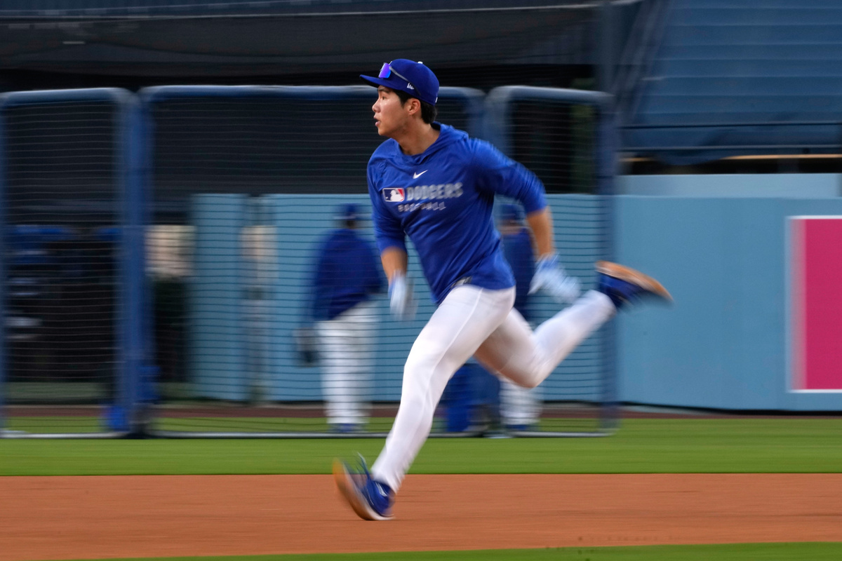 다저스 김혜성, 가을야구도 뛴다… WC 26인 로스터에 이름 올렸다