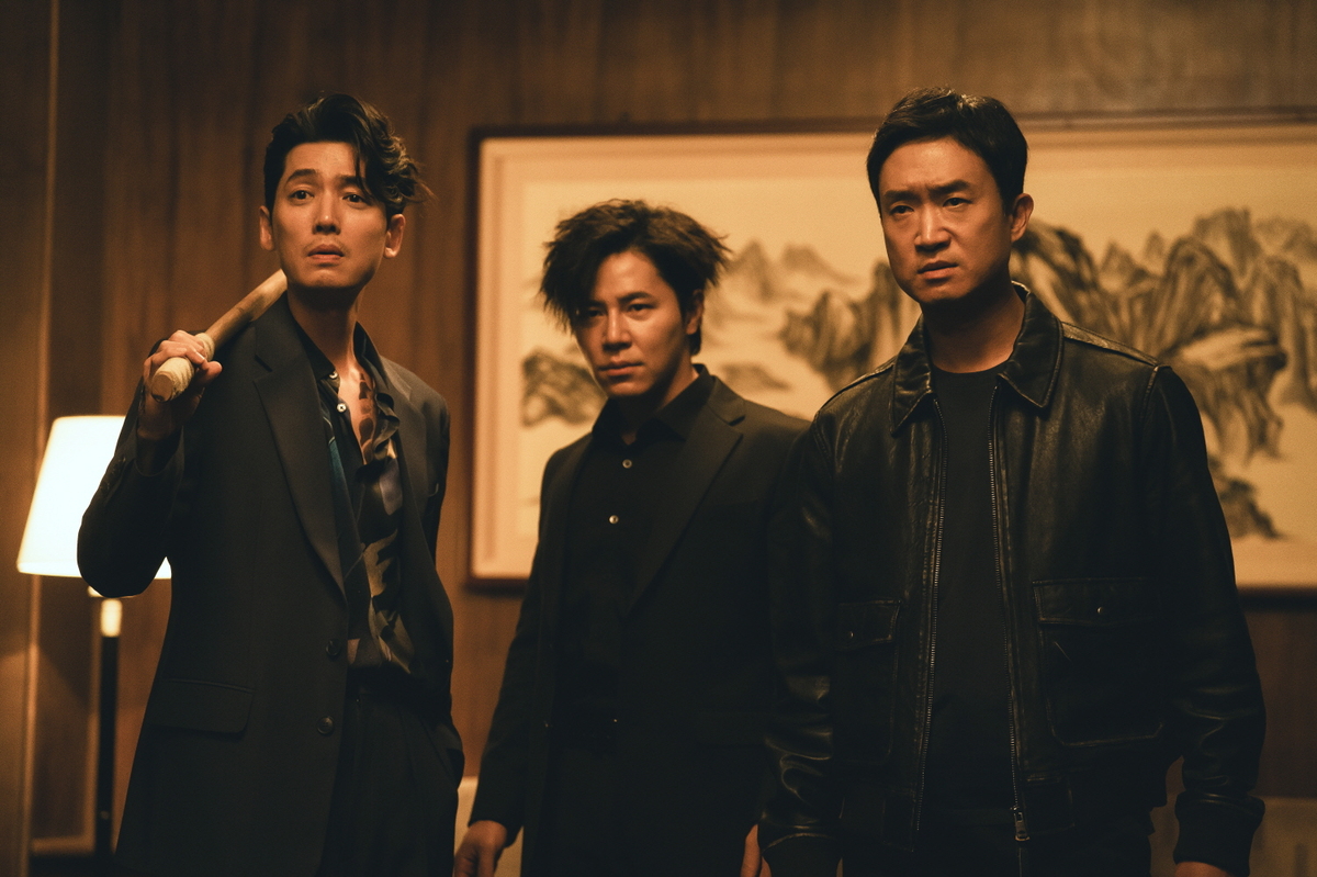 ‘보스’ 명절 특수 제대로 누렸다…130만 관객 돌파