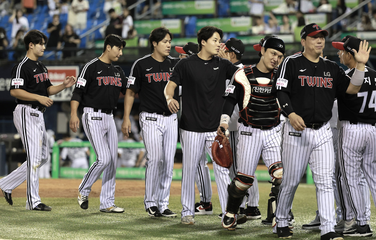 KBO 황금장갑 주인공은? 후보 총 83명 공개… LG ‘12명’ 최다 배출