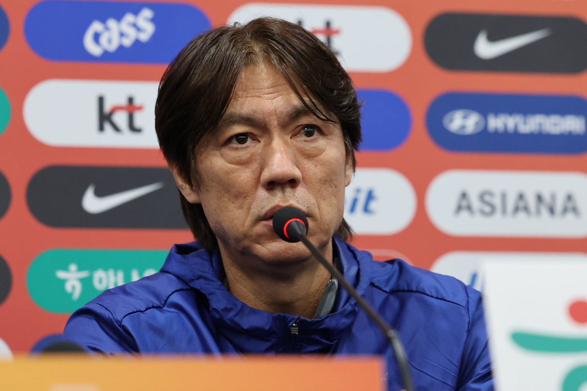 홍명보 “김민재 컨디션 문제 없다”… 브라질전 스리백 가동도 이상 무