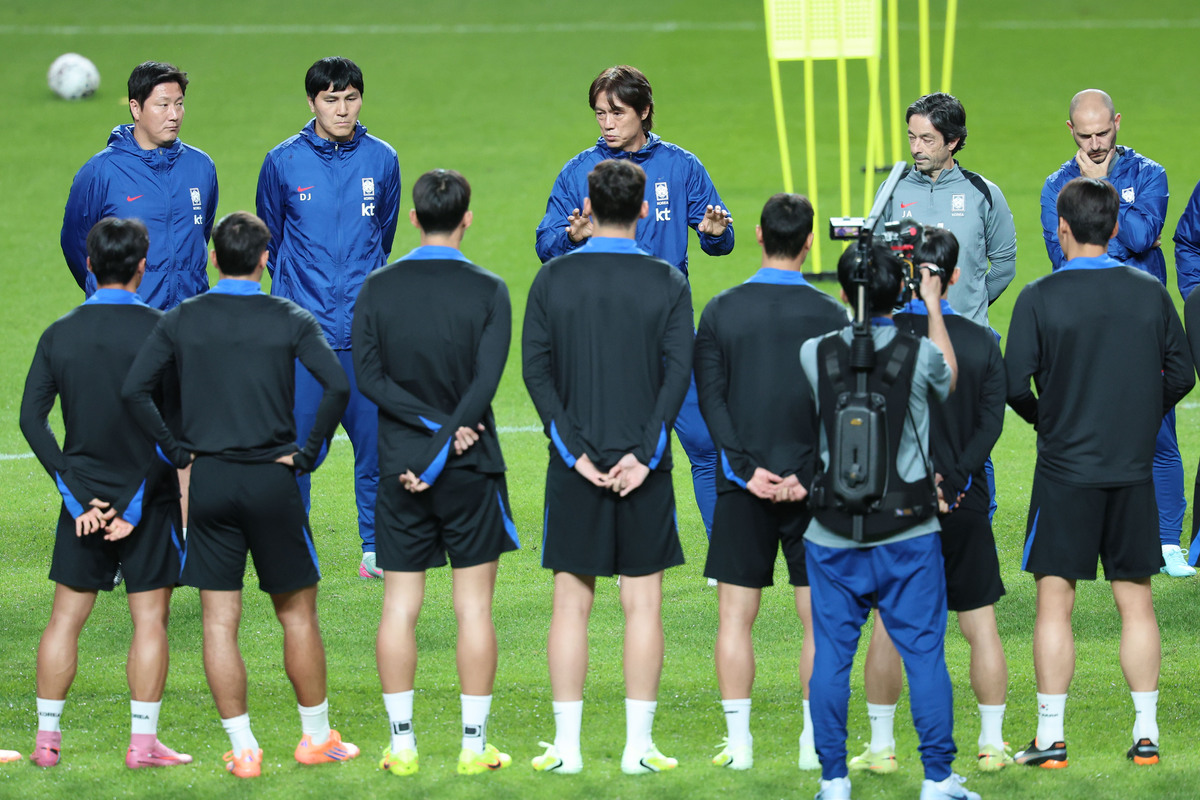 [SW현장] 브라질전 하루 앞둔 홍명보호, 최종 담금질… ‘종아리 부상’ 황희찬은 휴식