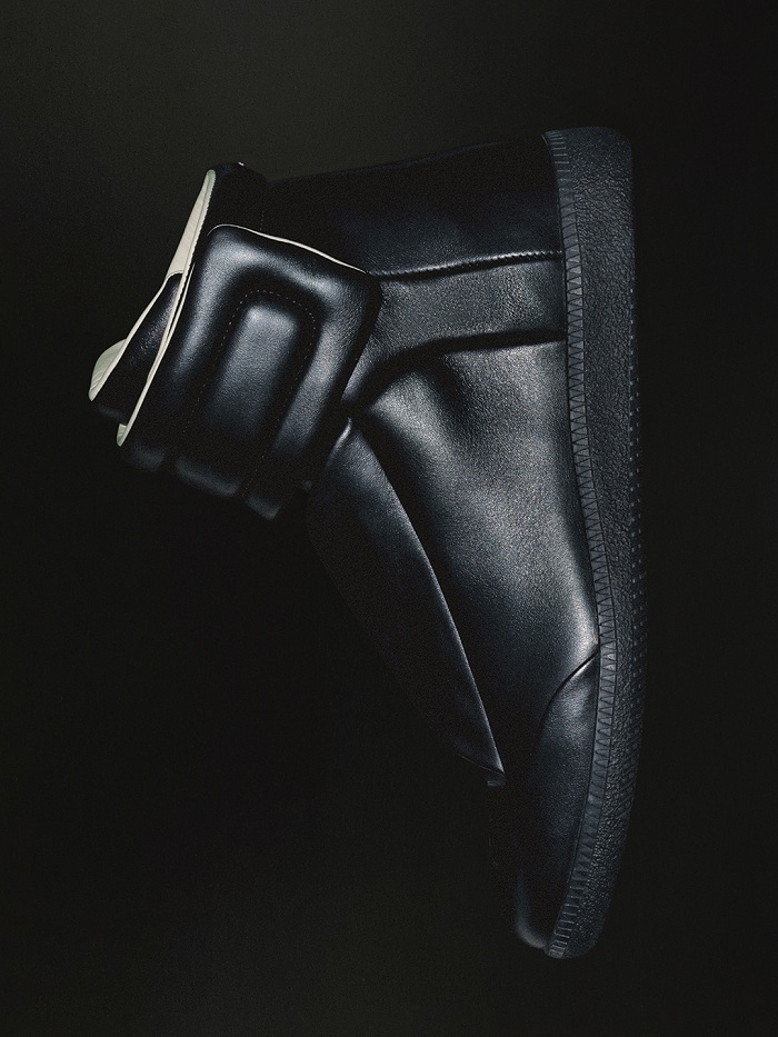 메종 마르지엘라, 아이코닉 ‘퓨처 스니커즈’ 귀환…쿠튀르와 스트리트 감성의 만남