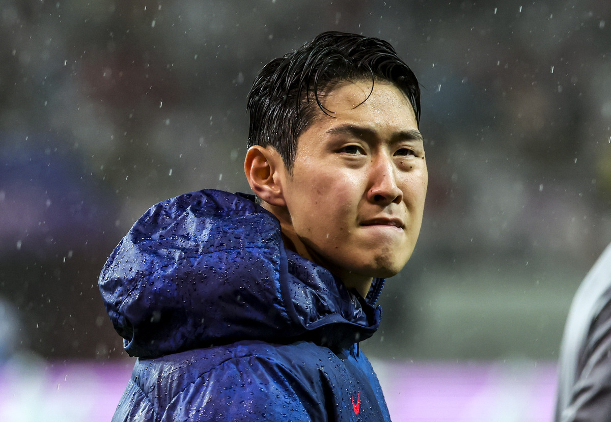 붉어진 눈시울, 잠시 말도 잇지 못했다…이강인 “축구선수로서 어려운 하루, 파라과이전 승리해야”