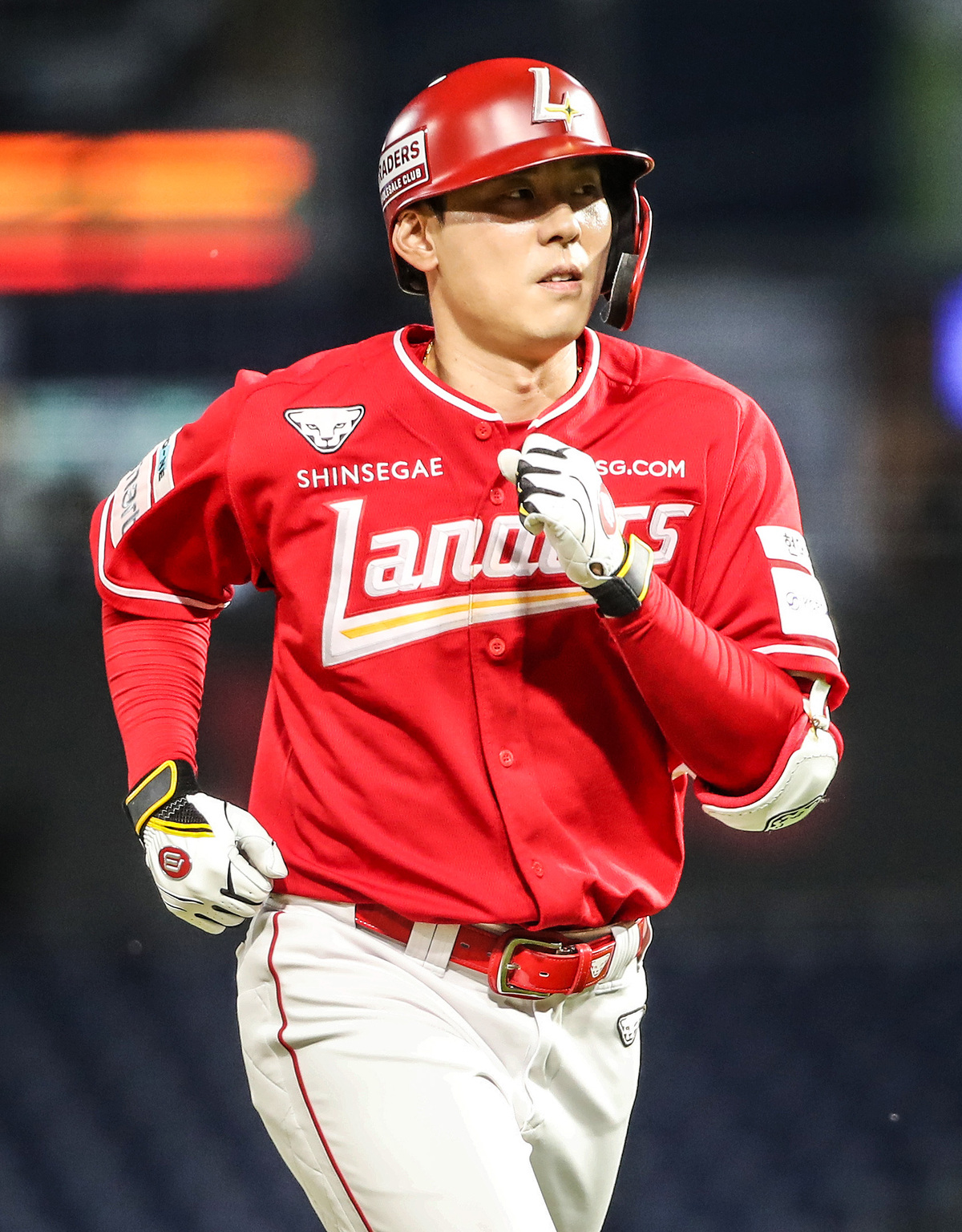 [준PO2] 김성욱의 미친 끝내기 홈런… SSG, 삼성 4-3으로 잡고 시리즈 원점… 승부는 달구벌로