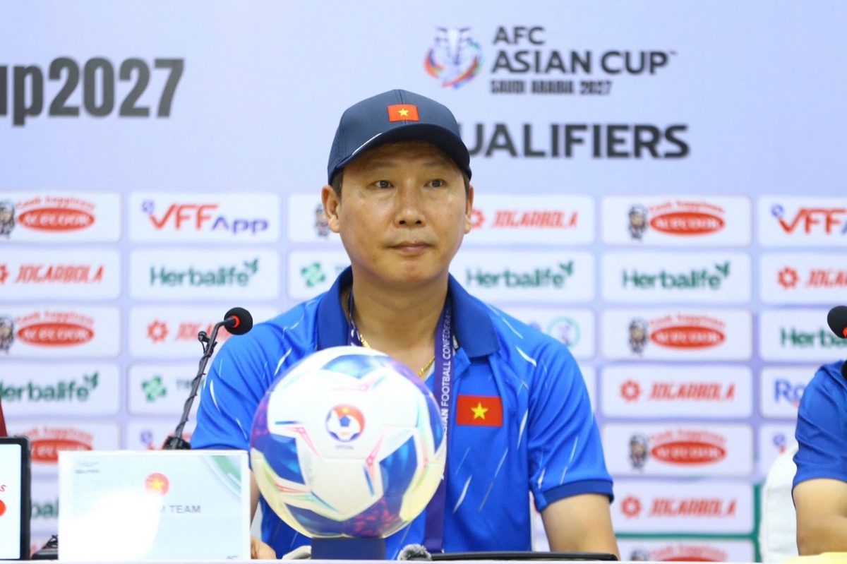 동남아서 부는 한국 바람… 베트남 김상식·라오스 하혁준 감독의 선전