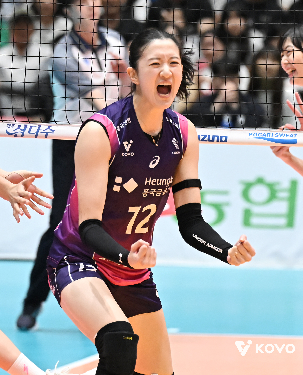 챔피언 자존심 지켜야 하는 흥국, 만년 꼴찌 탈출 노리는 페퍼… 이적생 이다현·고예림 어깨 무겁다