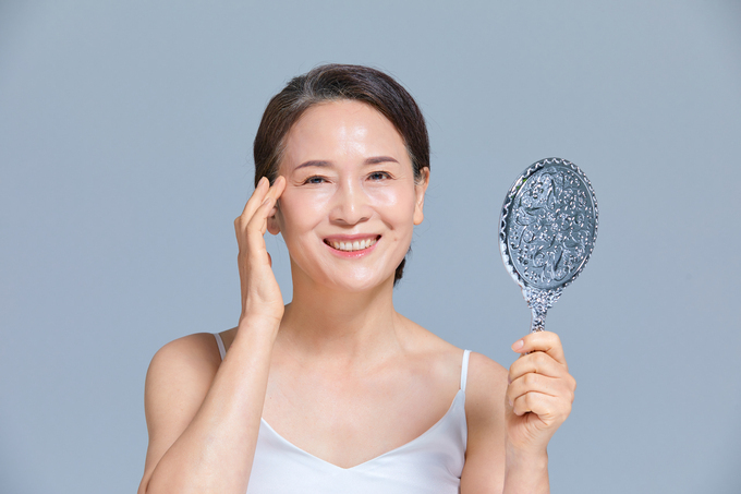 [한승오의 볼륨미학] 동안 외모 자랑하는 이모… 비결은 교근 관리?