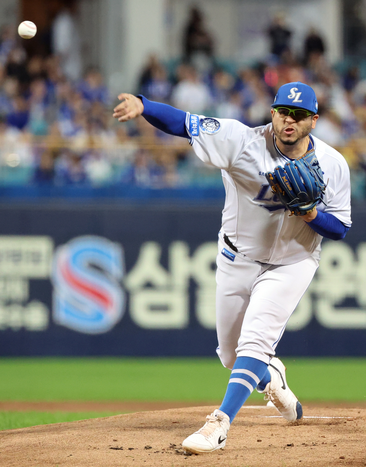 [PO3] 뼈아픈 피홈런에도 7이닝 소화한 후라도… 냉·온탕 오간 끝에 패전 위기 속 강판