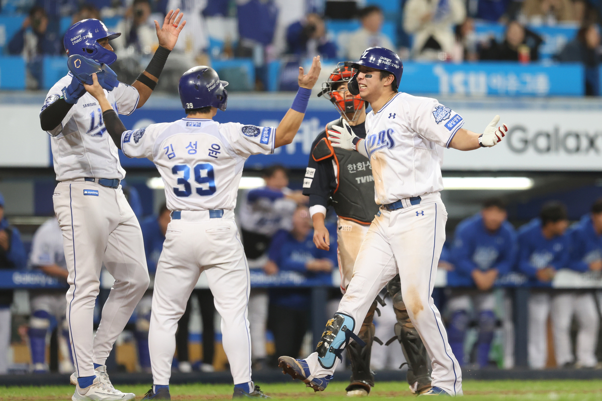 [PO4] 동점도, 역전도 모두 ‘히어로’의 손에서… 김영웅, 연타석 스리런포 ‘쾅쾅’
