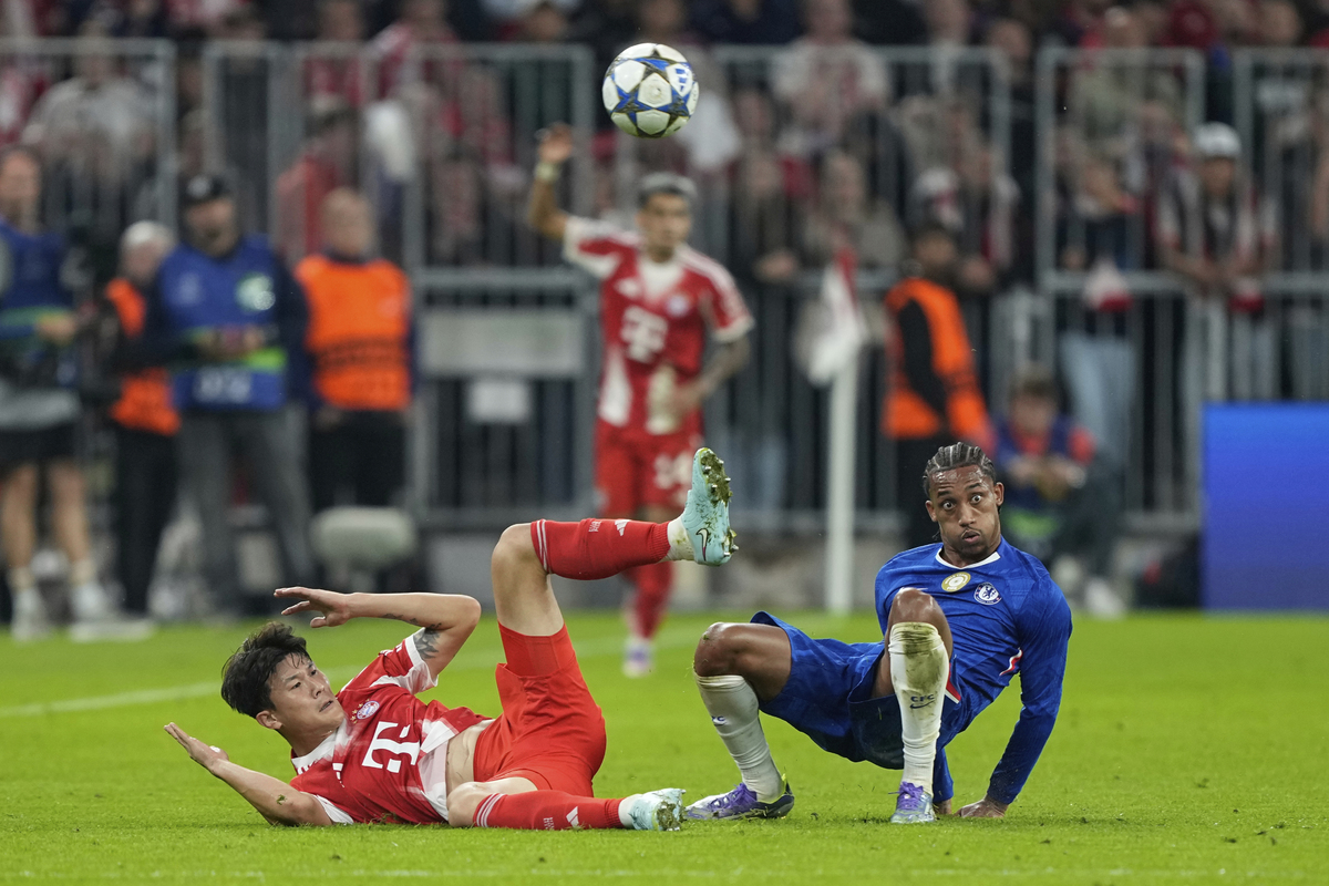 주전 경쟁서 밀린 김민재, 교체로 9분 출전…뮌헨, 클럽브뤼헤 4-0 격파+UCL 3연승