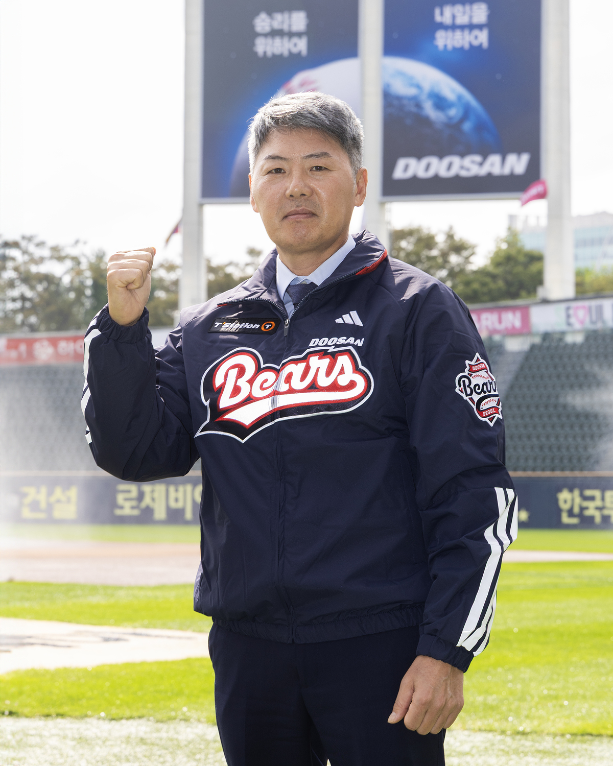 ‘두목곰이 된 어린왕자’ 김원형 두산 신임 감독 “큰 책임감 느껴… 재밌는 야구 보여드리겠다”