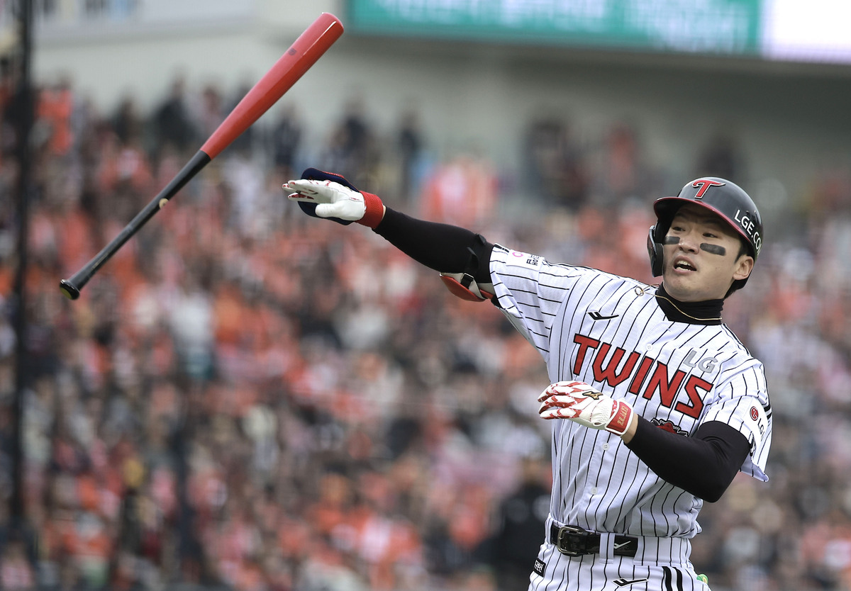 [KS1] ‘캡틴의 품격’ 한국시리즈 첫 아치는 박해민의 손에서… 호수비 이어 문동주 쓰러뜨린 솔로포까지