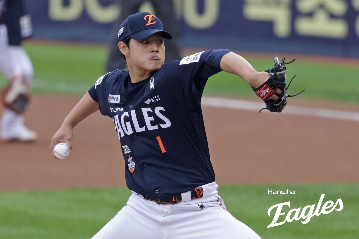 [KS1] 3일 휴식 후 이번엔 선발로…문동주, 4⅓이닝 조기 강판