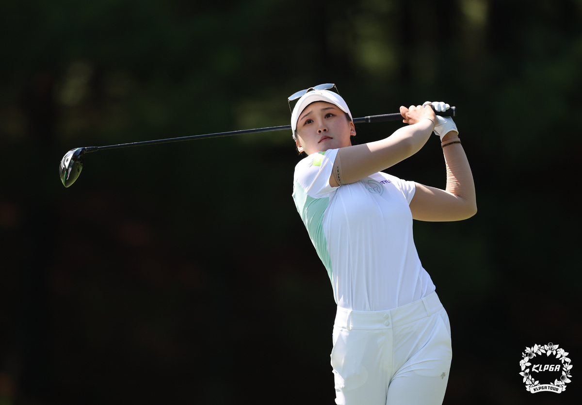 리슈잉, 광남일보·해피니스 오픈 정상… 중국 국적 최초 KLPGA 우승자