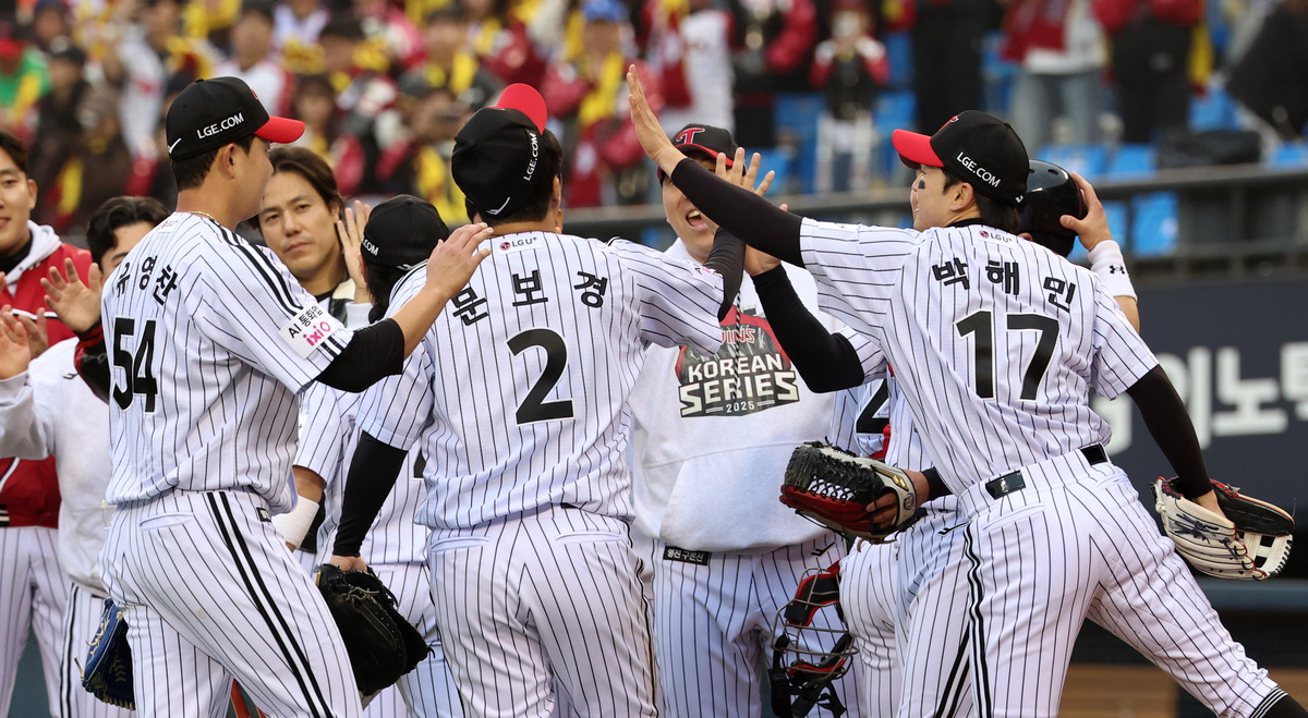 [KS1 승장] 염경엽 감독 웃게 한 박해민의 솔로포 “추가점 필요했는데”