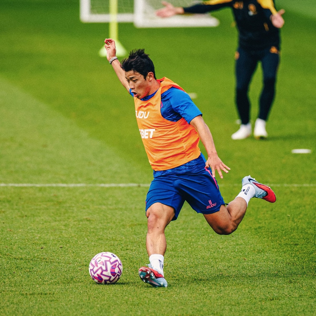 황희찬, 번리전서 마침내 복귀전… 패스성공률 100%+평점 6.2