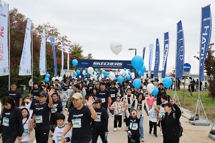 스케쳐스코리아, ‘프렌드쉽 워크 코리아 2025 in SEOUL’ 마무리