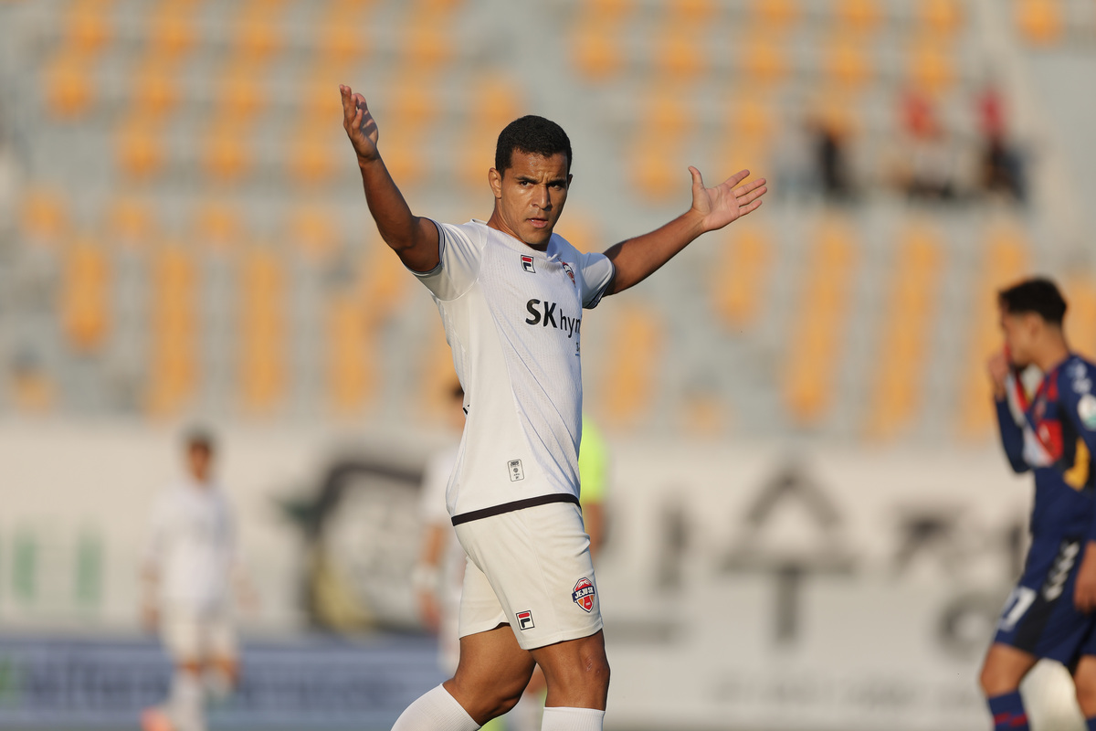 ‘멀티골’ 제주 유리 조나탄, ‘하나은행 K리그1 2025’ 34라운드 MVP…K리그2 MVP, 서울 이랜드 박창환