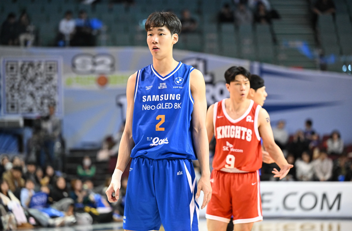 돌아온 이원석 더블더블급 활약! 삼성, 워니 빠진 SK 꺾고 S더비서 웃었다