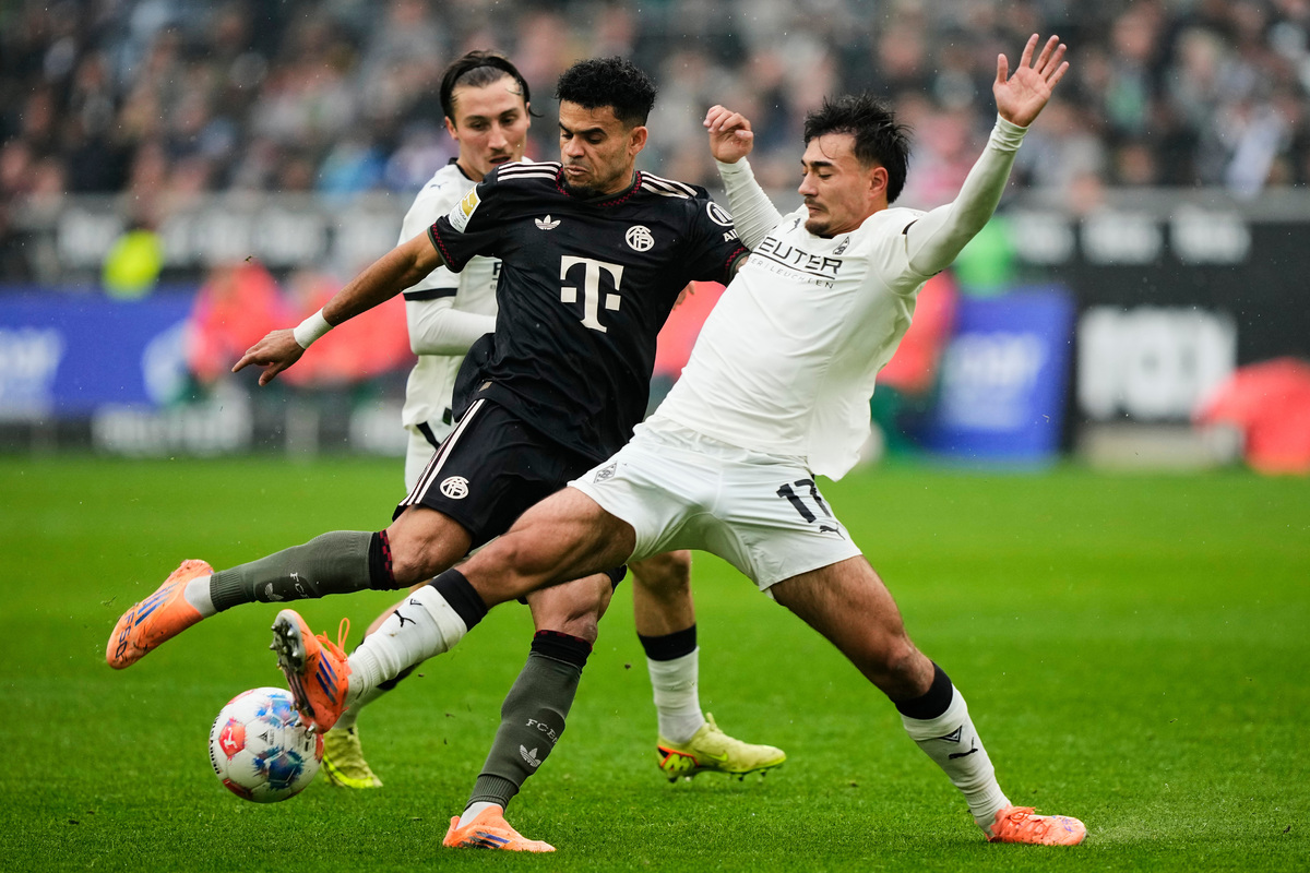 ‘노 카드’ 카스트로프 17분 출전···묀헨글라트바흐, DFB-포칼 16강행