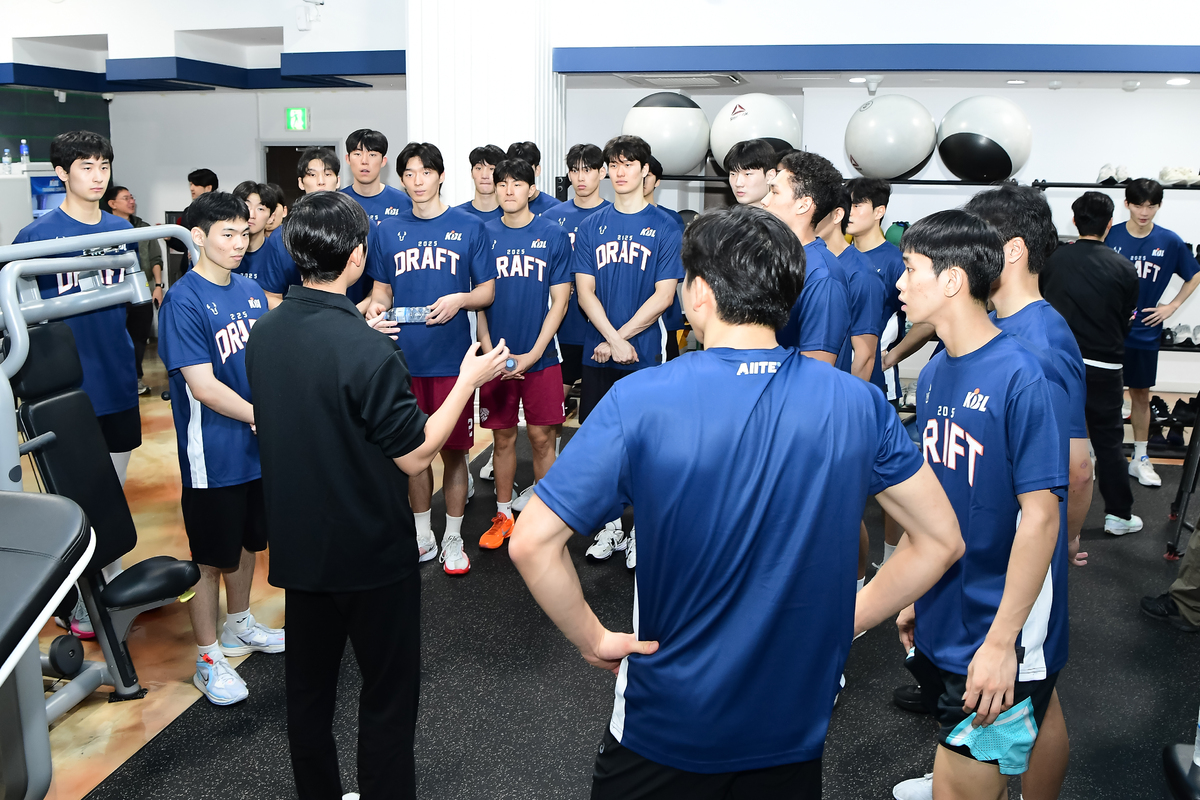 KBL ‘역대 최다’ 얼리 엔트리, 신화 쓸 수 있을까···선배 송교창·박정웅의 조언