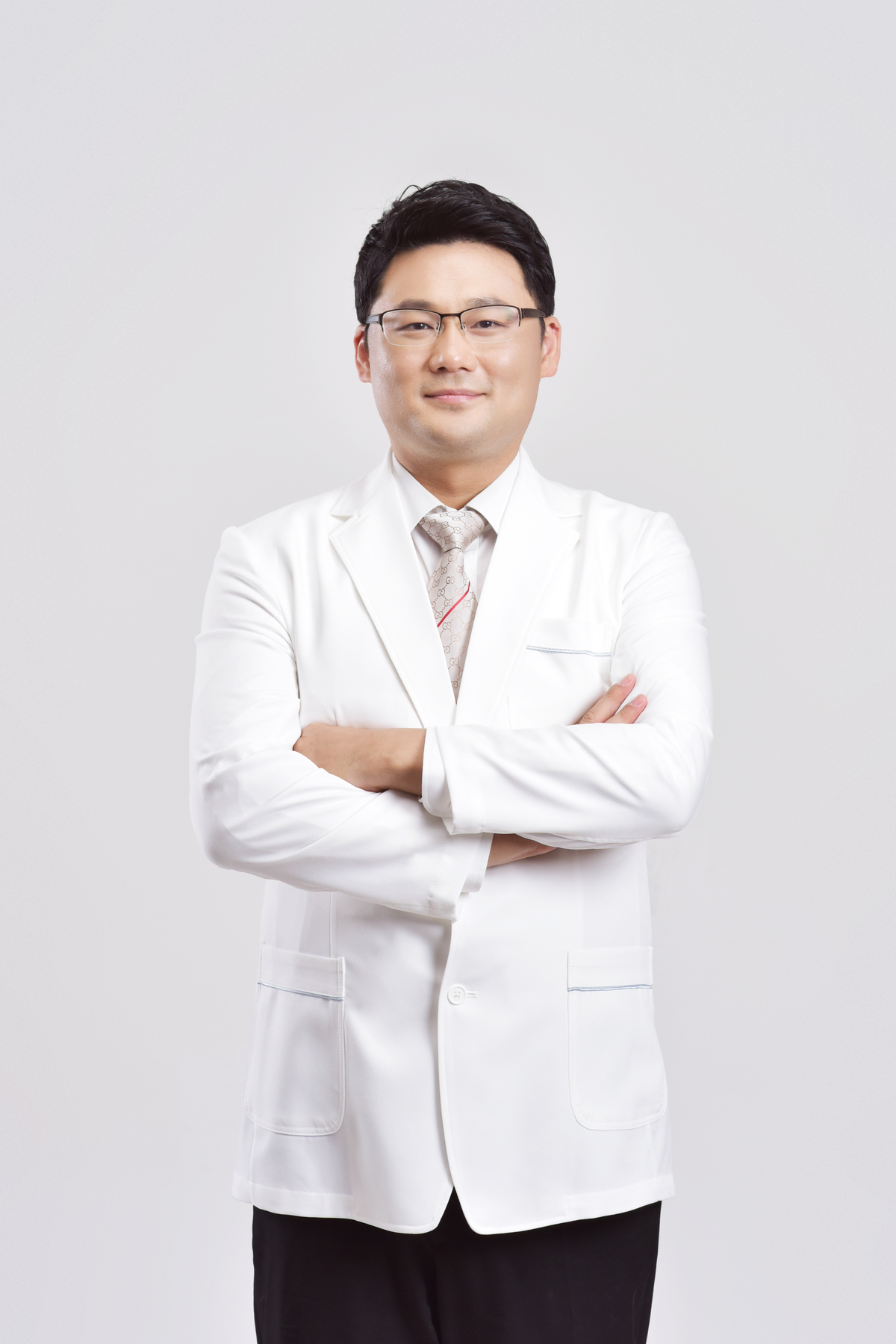 ‘타이거 우즈의 수술’ 척추 유합술… 허리 통증의 새로운 해법