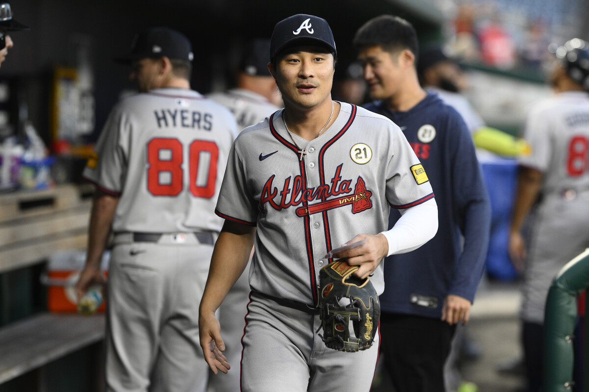 애틀랜타 달궜던 김하성, 옵트아웃으로 FA 재수 선언… 유격수 없는 시장서 대박 노린다