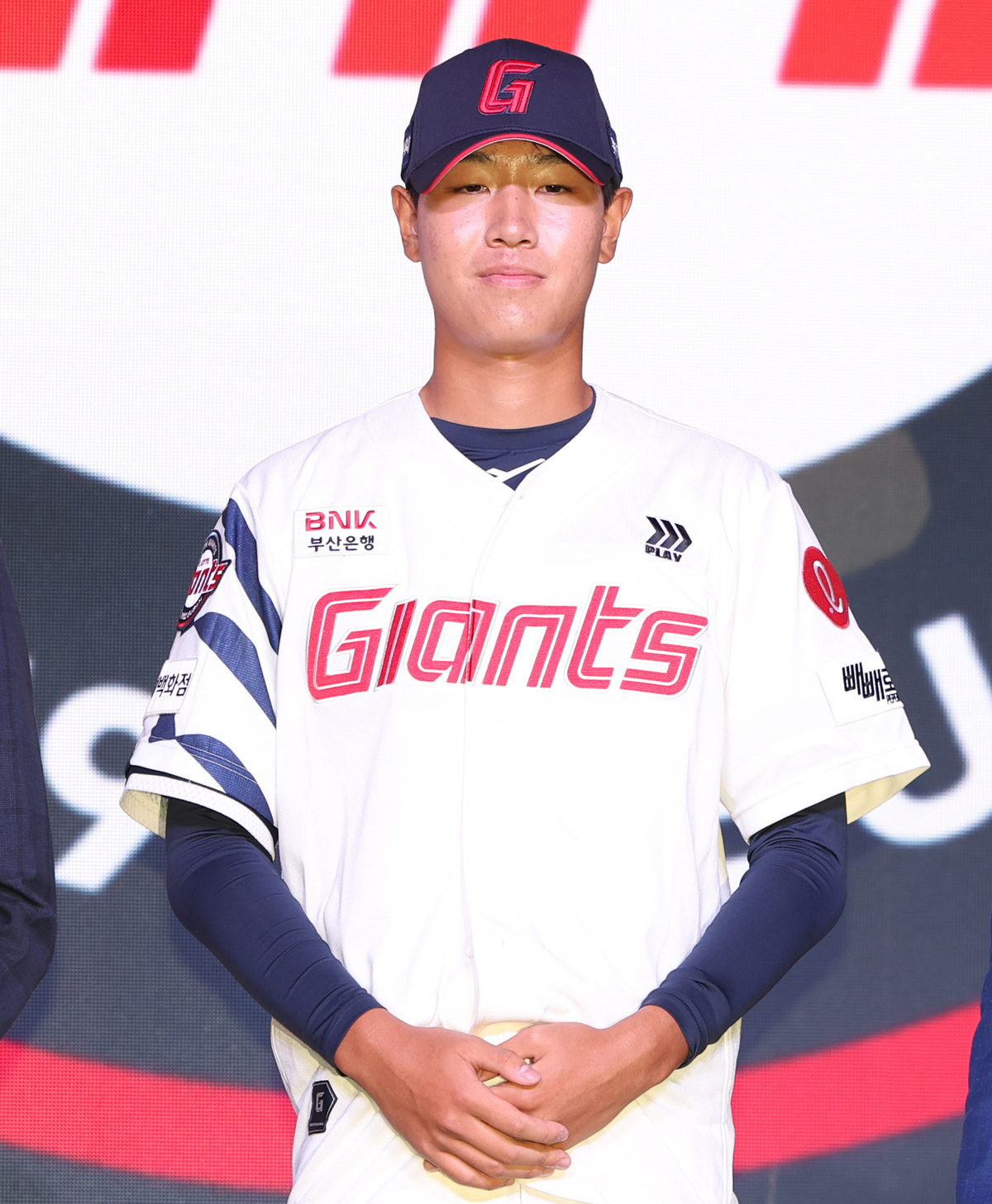 “훌륭한 선수로 성장하겠다” 고교 최동원상 주인공은 동산고 신동건