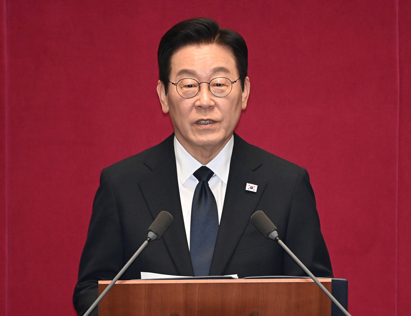 李 “AI시대 여는 첫 예산…韓 미래 위해 초당적 협력을”
