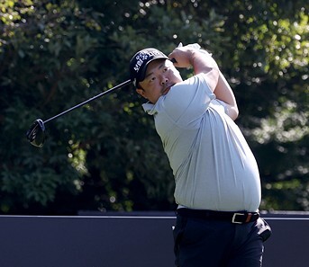 2주 연속 골프 드라마 펼쳐질까… 생애 첫 우승 향한 유송규의 외침[제주 이슈]