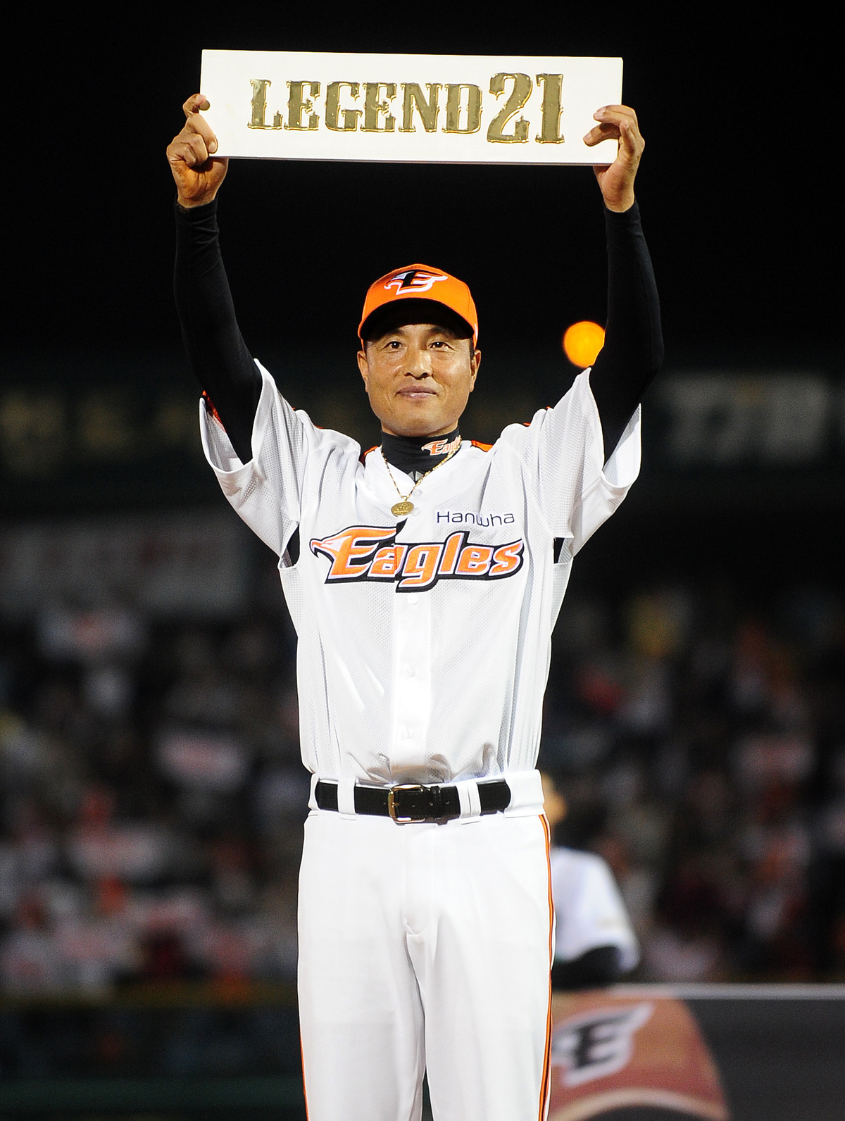 [FA 개장 임박④] 1999년부터 시작된 ‘쩐의 전쟁’ 돈이 써 내려간 KBO의 역사