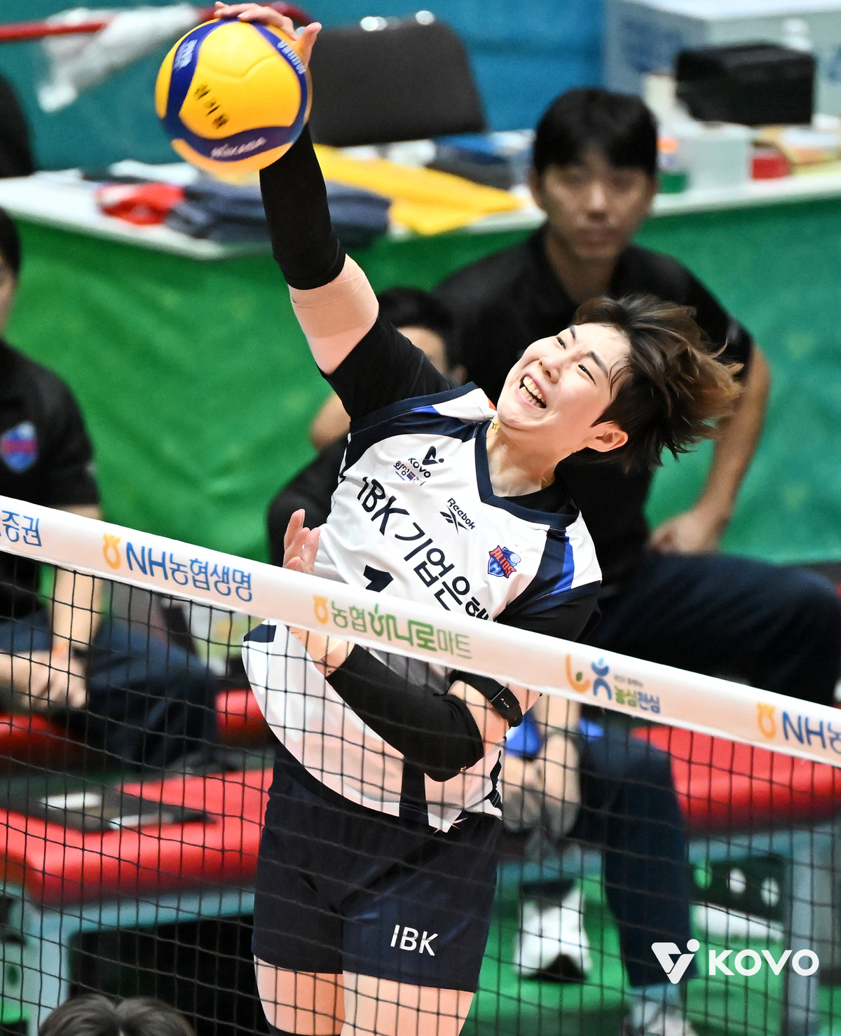 IBK 이소영, 결국 수술대 오른다… 구단에는 계약 해지 요청