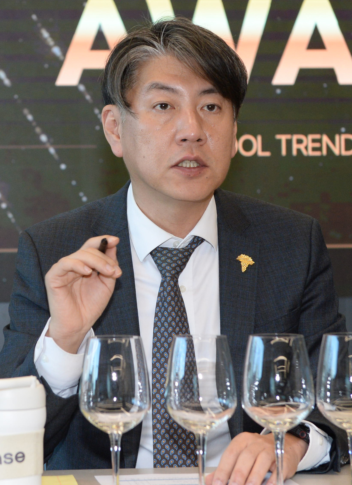 ‘K-술 트렌드어워즈’ 최정욱 소믈리에… “전통주·지역술 발전 이끄는 계기”