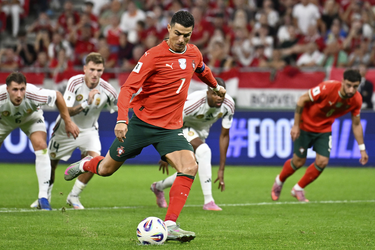 전설의 끝이 다가온다… 41세 앞둔 호날두, “내년이 마지막 월드컵”