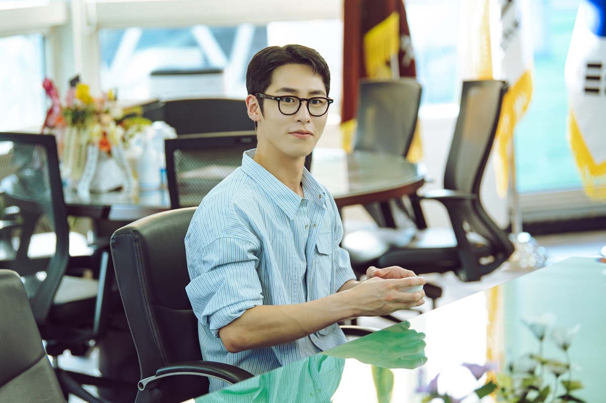 ‘마지막 썸머’ 이재욱, 1인2역도 감쪽같네[TV핫스팟]