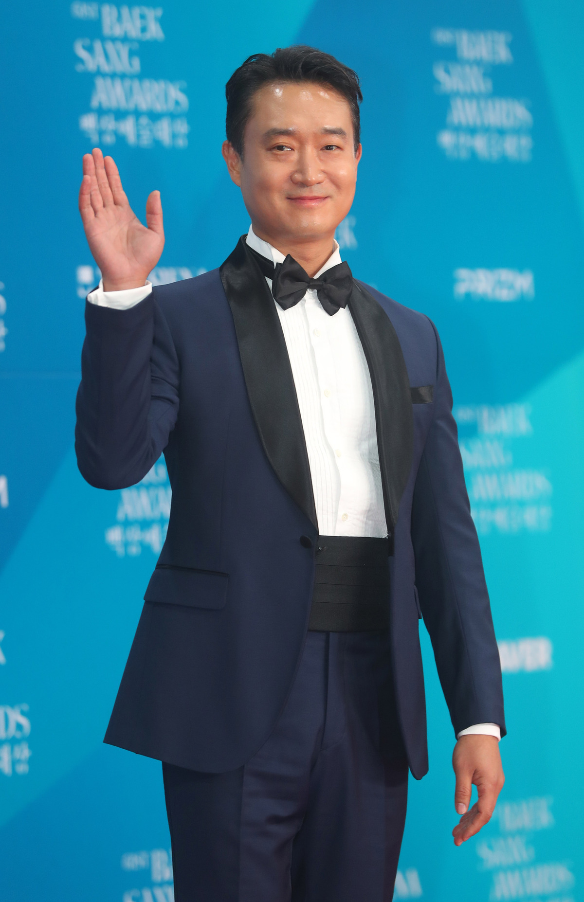 조우진, 노 개런티로 다큐 '예술하는 인간' 내레이션 참여