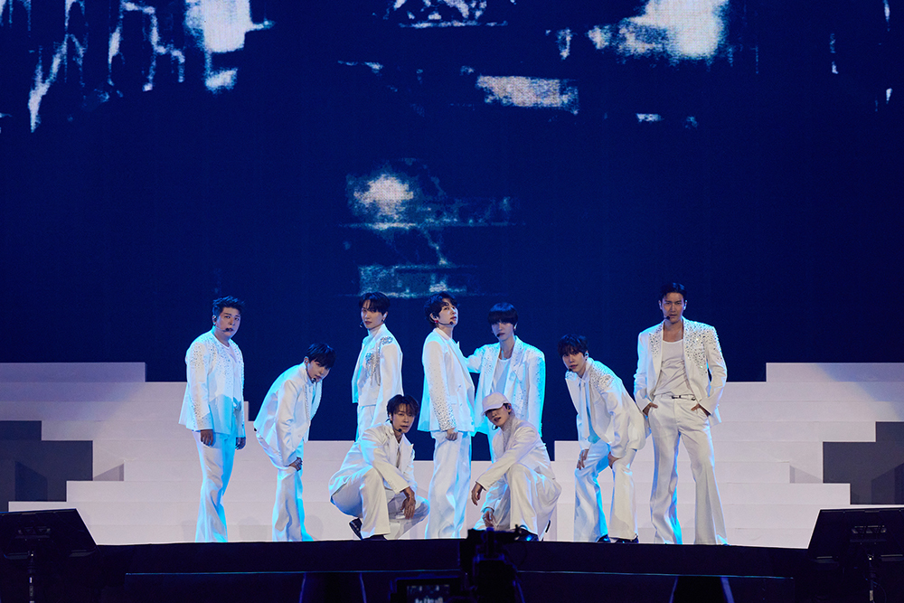 슈퍼주니어, ‘해외 그룹 최초’ 타이베이 돔 입성…9만 관객 동원 ‘실화?’