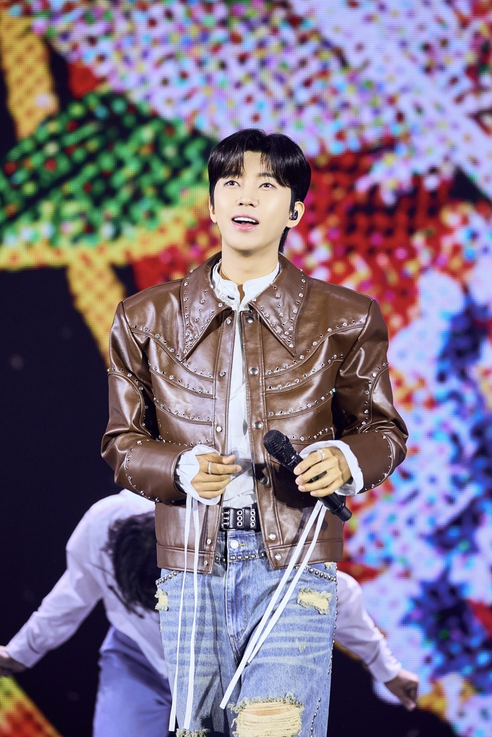 임영웅, 서울에 하늘빛 수놓는다…오늘(21일)부터 3일간 KSPO돔 콘서트